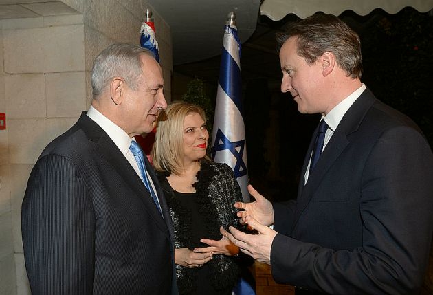Israeli Prime Minister Benjamin Netanyahu-Sara Netanyahu- UK Prime Minister David Cameron outside the Prime Minister's Residence in Jerusalem Israeli Prime Minister Benjamin Netanyahu-Sara Netanyahu-UK Prime Minister David Cameron